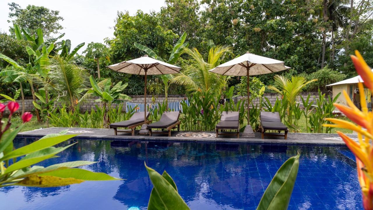 Sindhu Mesari Bungalow Toyapakeh ภายนอก รูปภาพ