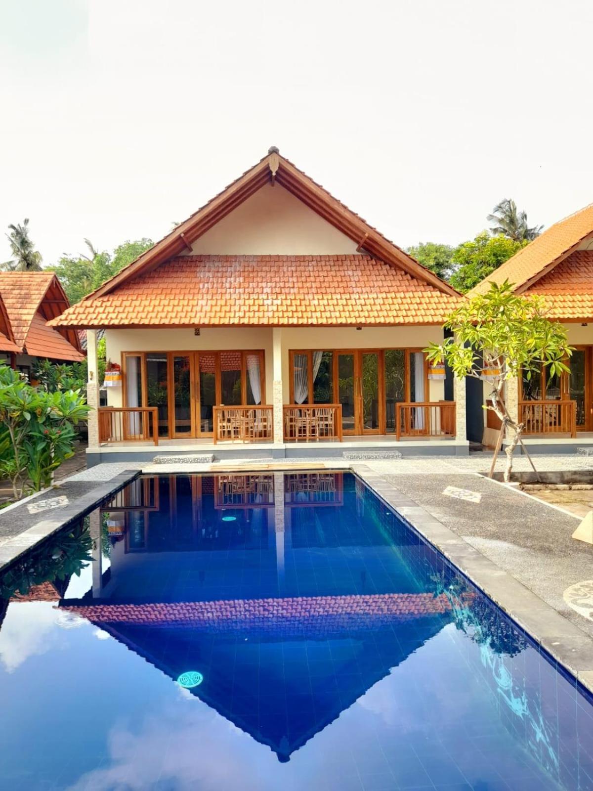 Sindhu Mesari Bungalow Toyapakeh ภายนอก รูปภาพ